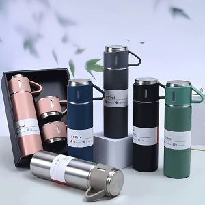 Set, insulated bottle with 3 cup lids, stainless steel insulated water bottle, travel insulated cup, keep drinks hot and cold for several hours, summer and winter wine utensils, gifts